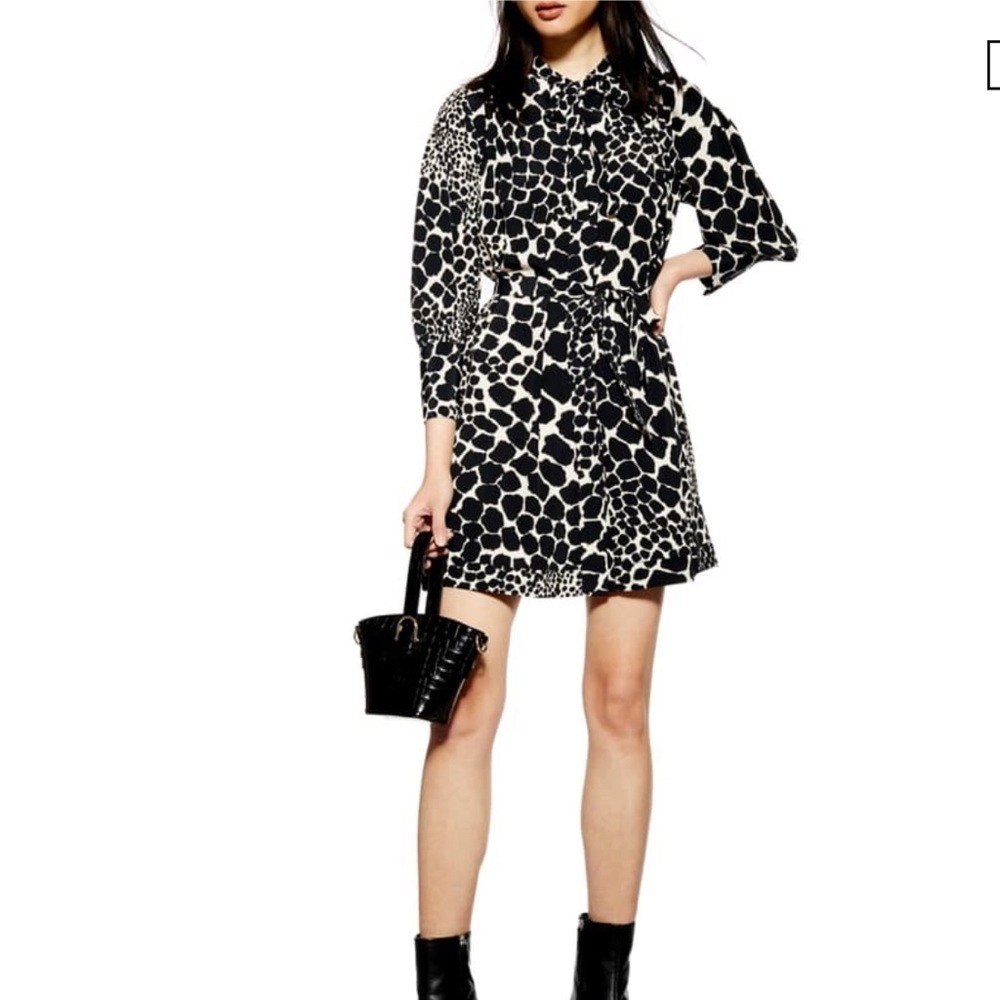 5/48•abstract printed dress